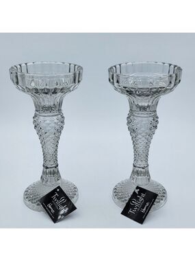 Glass Pillar Candle Holders Pair NWT #2792